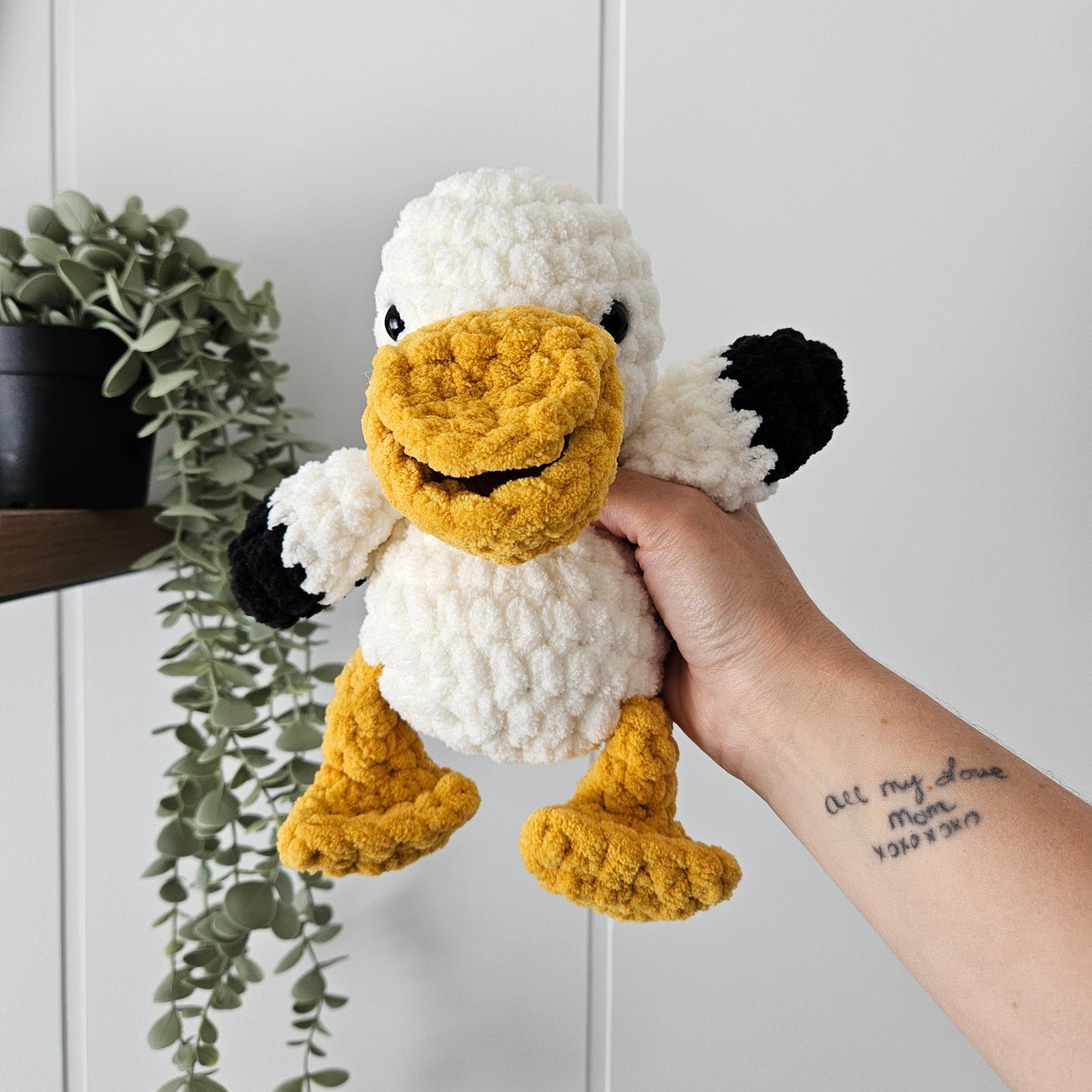 Pelican Beachy Stuffie COLOUR GUIDE + Bill Pattern (Crochet Pattern)