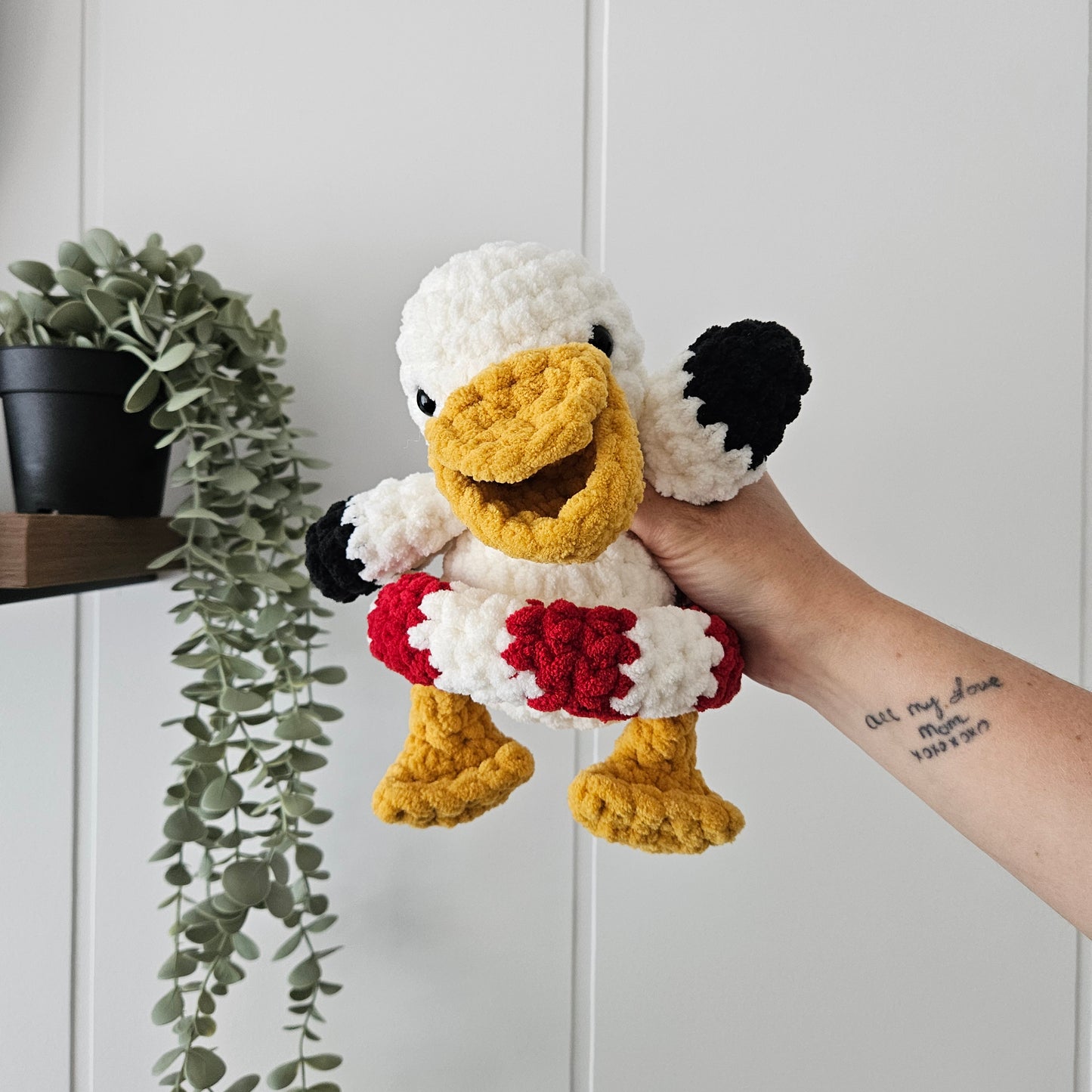 Pelican Beachy Stuffie COLOUR GUIDE + Bill Pattern (Crochet Pattern)