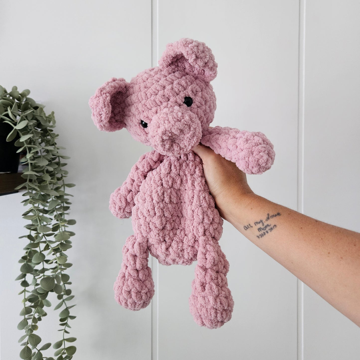 Puddie the Piglet Snuggler *Update* (Crochet Pattern)