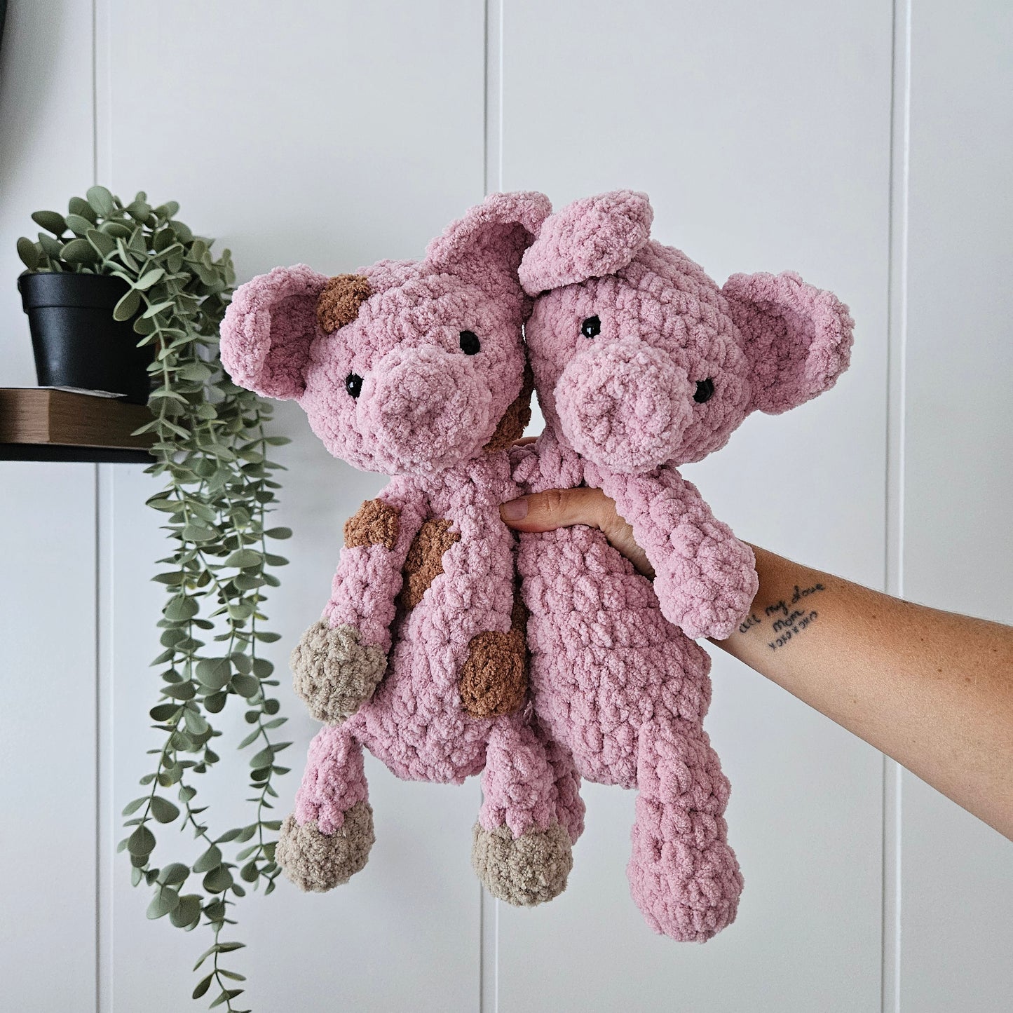 Puddie the Piglet Snuggler *Update* (Crochet Pattern)