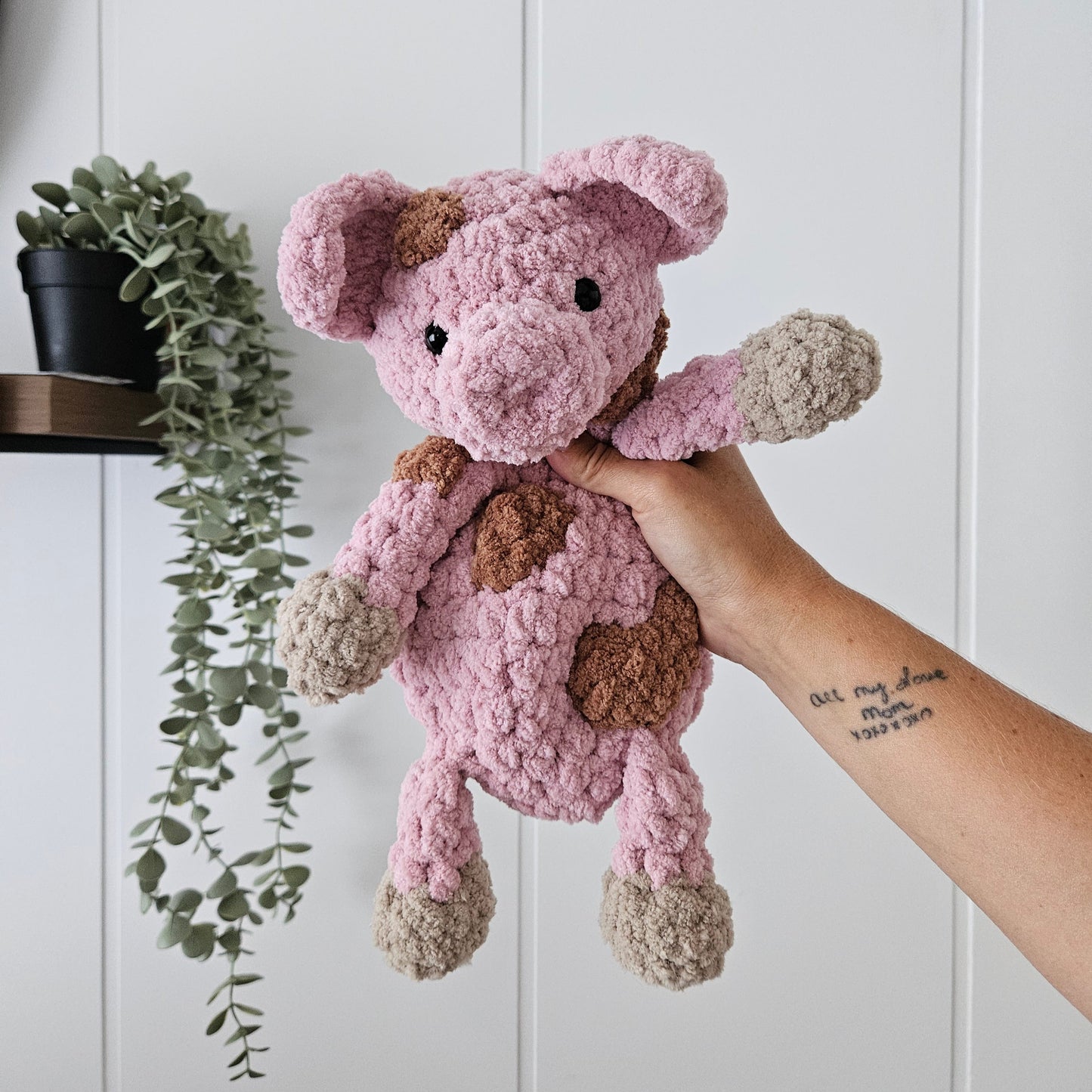 Puddie the Piglet Snuggler *Update* (Crochet Pattern)