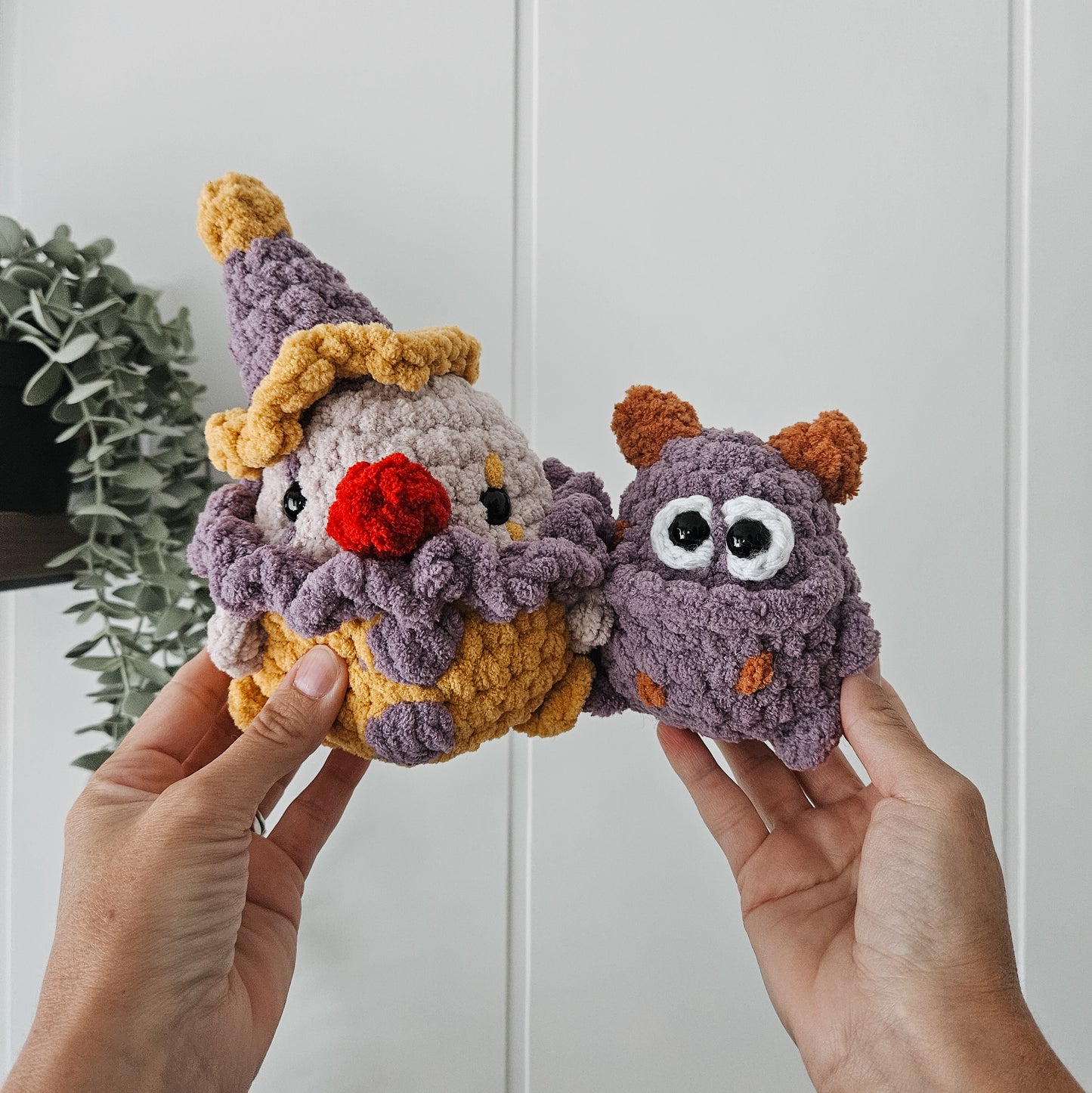 Clown Chubby Mini Buddy (Crochet Pattern)