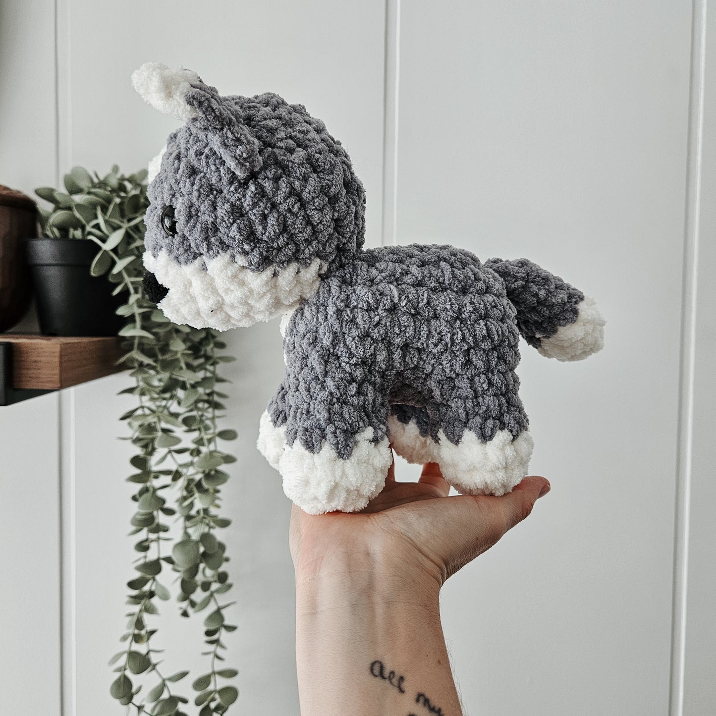 Flipp the Fox Plushie (Crochet Pattern)
