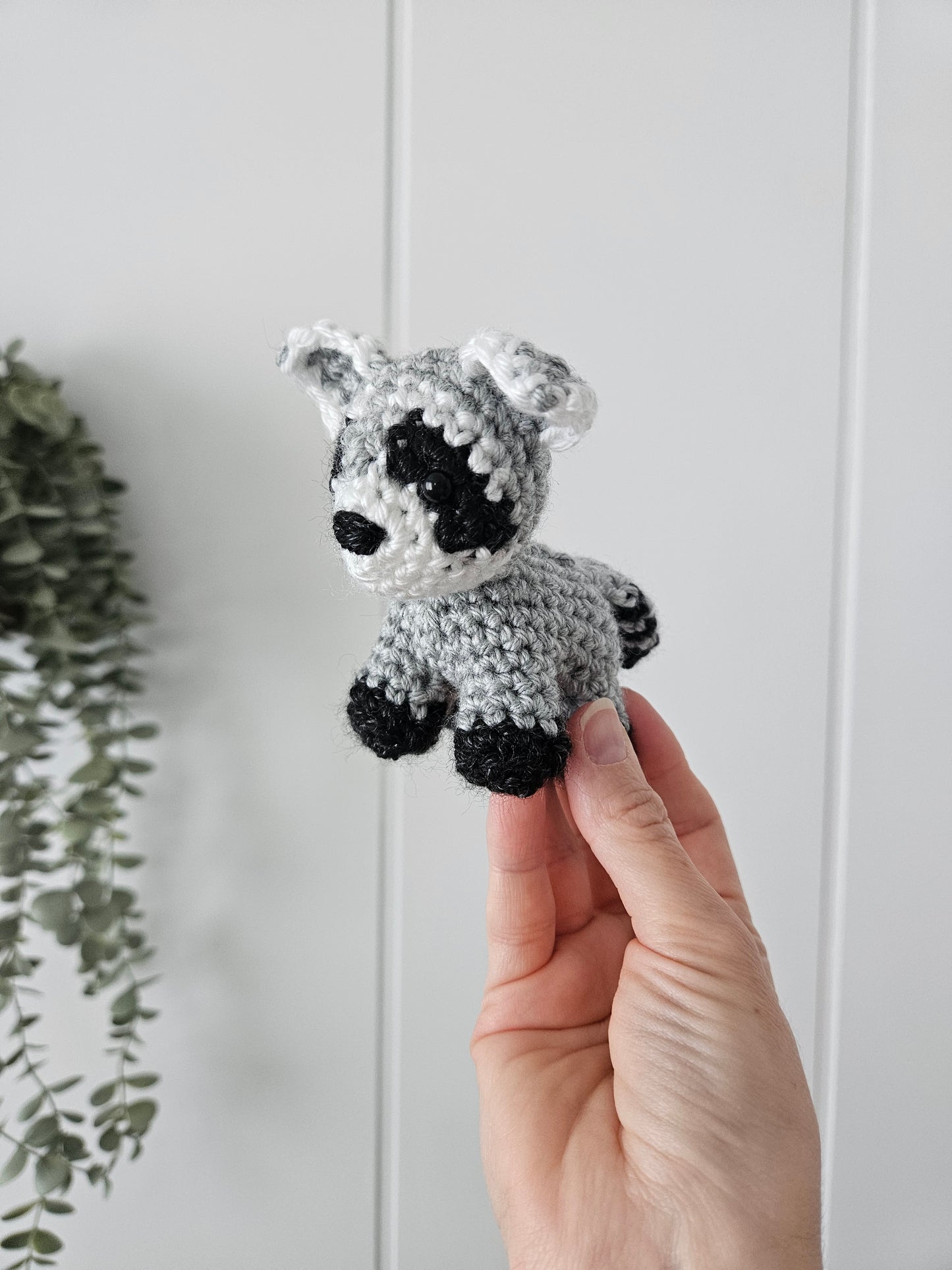Robbie the Raccoon Plushie (Crochet Pattern)