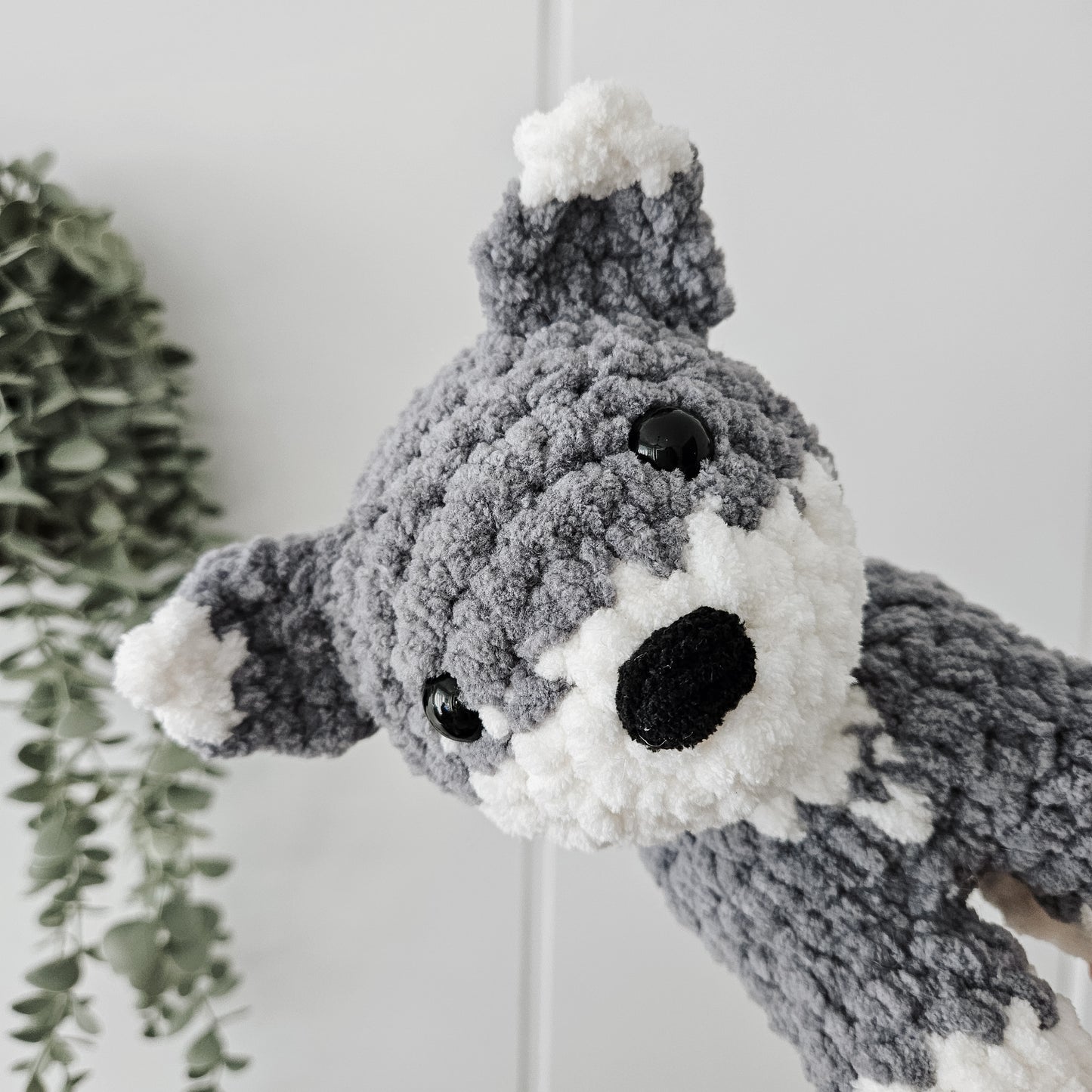 Flipp the Fox Plushie (Crochet Pattern)