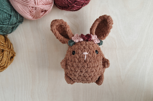 FREE Flower Crown Pattern | Amigurumi Accessory