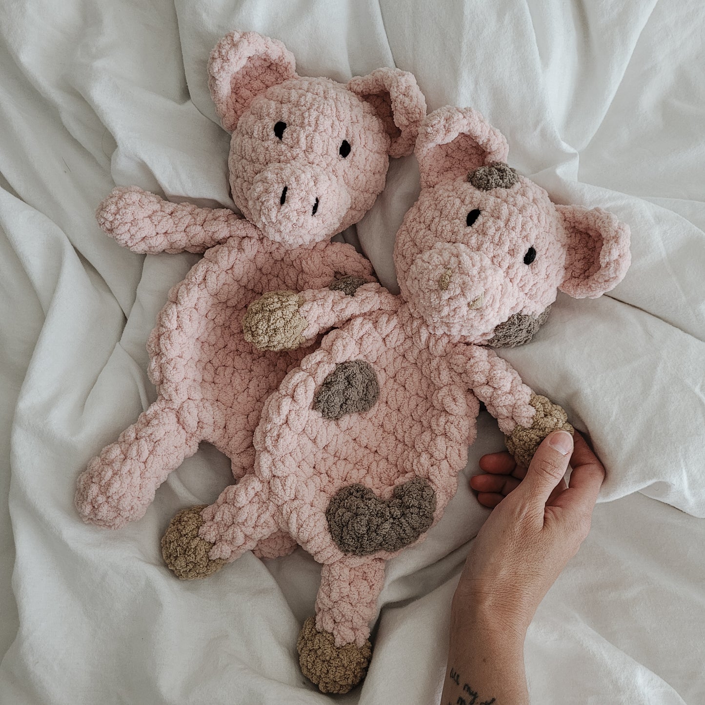 Puddie the Piglet Snuggler (Crochet Pattern)