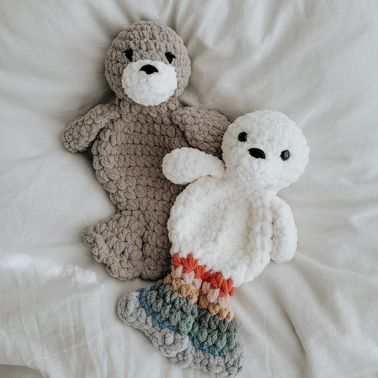 Saltie the Seal Snuggler (Crochet Pattern)