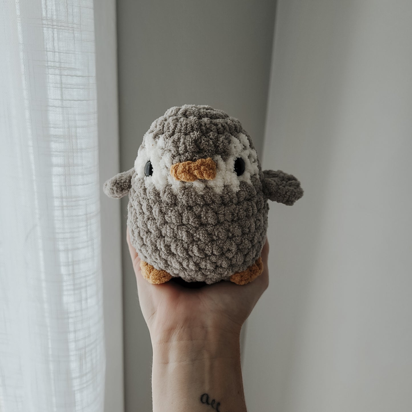 Penguin Chubby Buddy (Crochet Pattern)