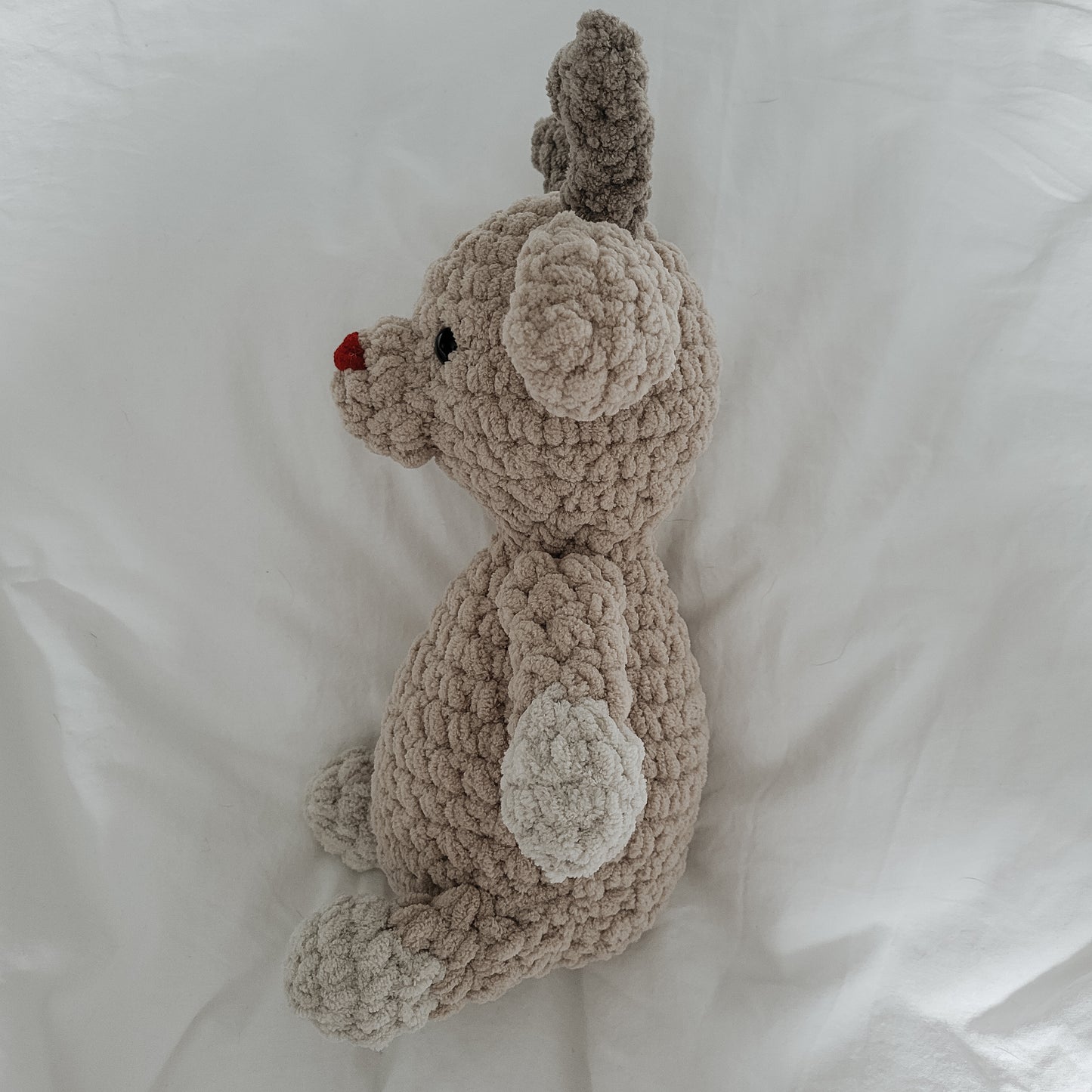 Dixie the Deer Stuffie (Crochet Pattern)