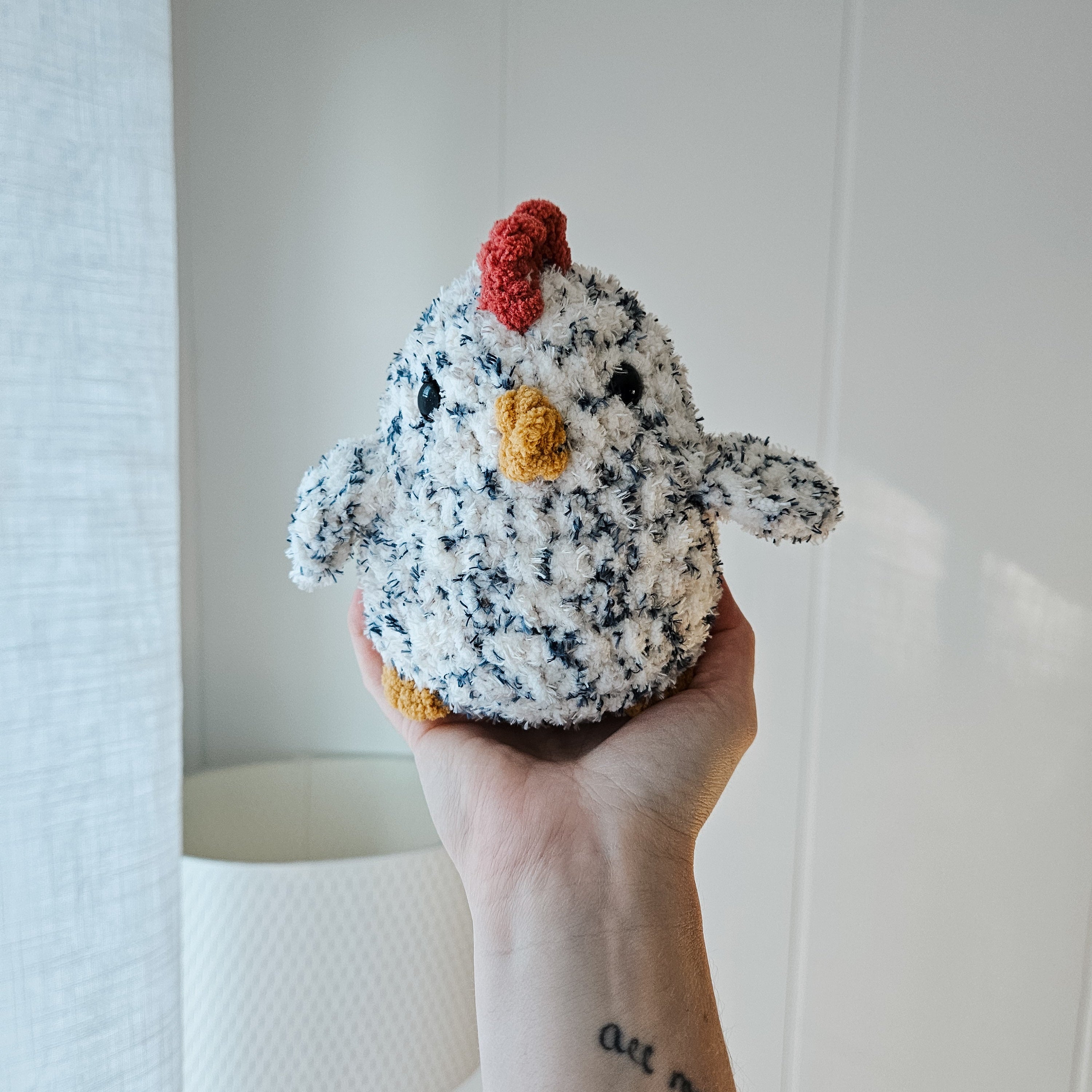 Chicken Chubby Buddy (Crochet Pattern) – The Cosy Stitch