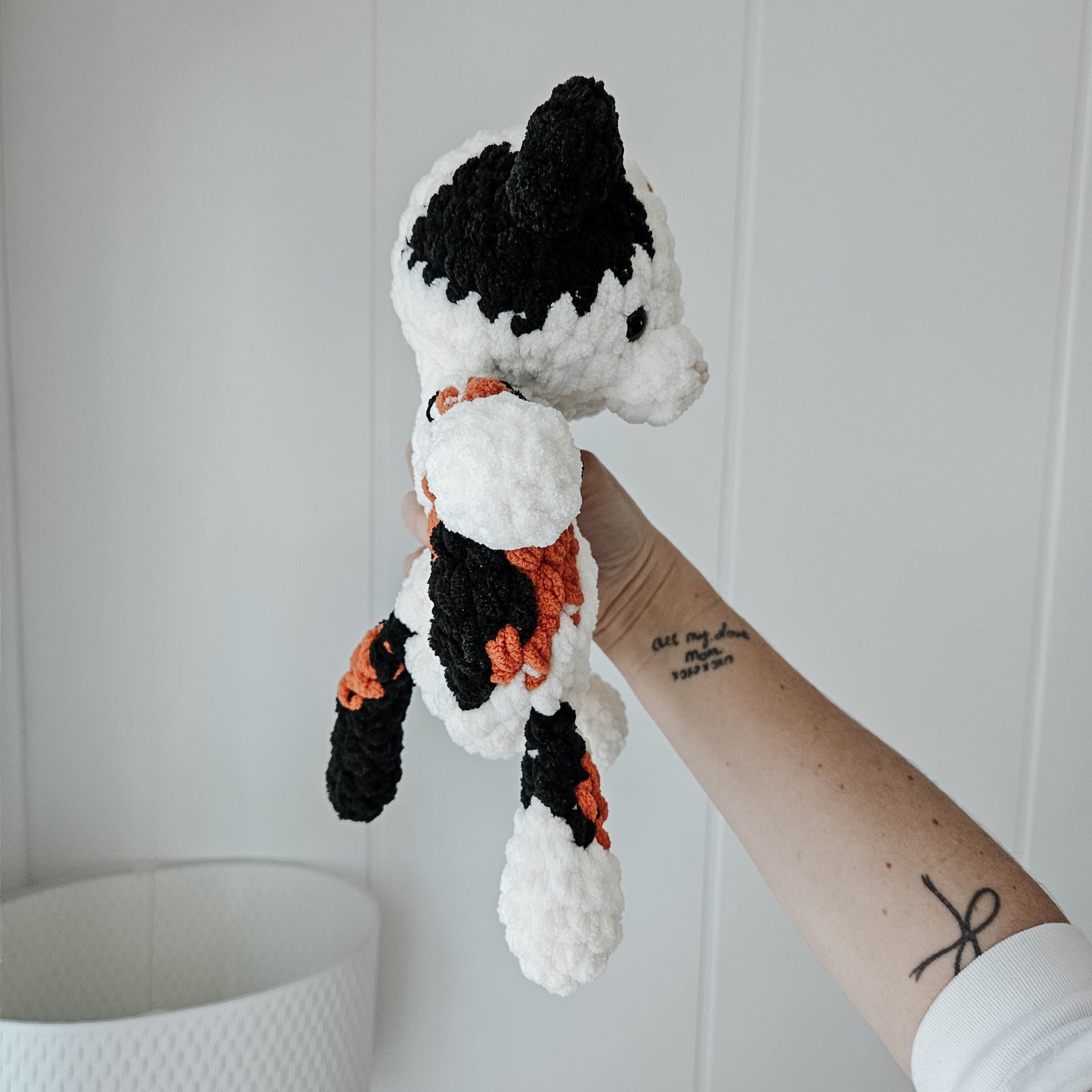 Bitty the Kitty Snuggler (Crochet Pattern)