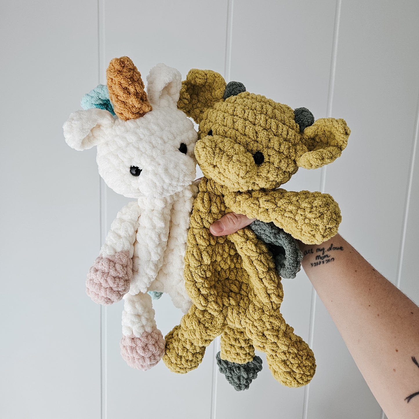 Dewie the Dragon Chunky Snuggler (Crochet Pattern)