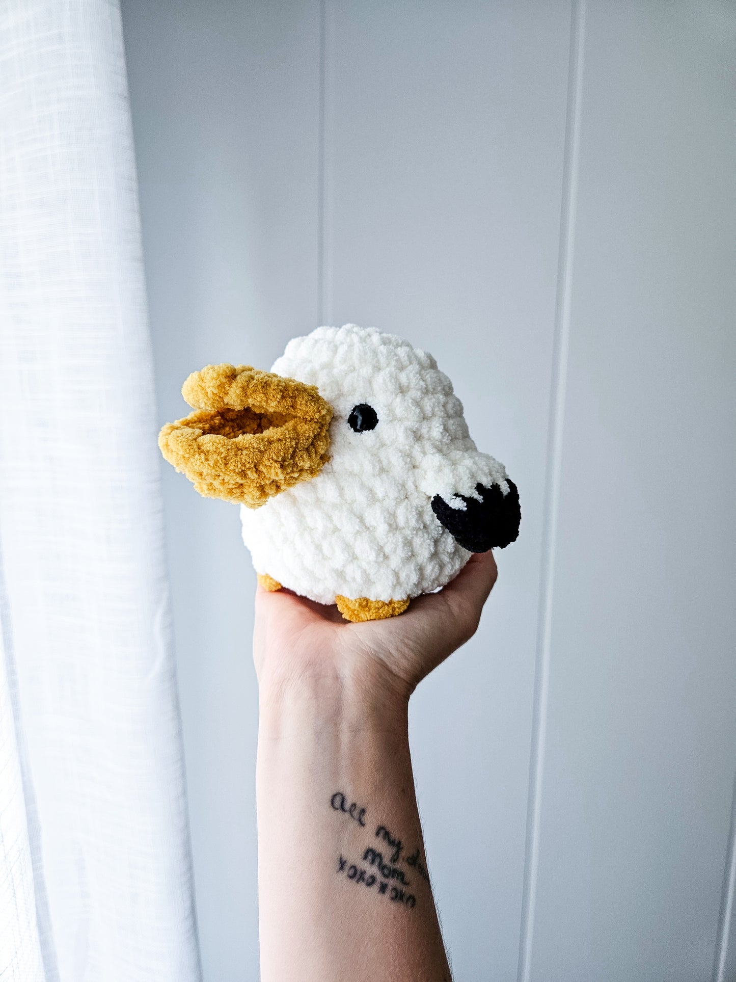 Pelican Chubby Buddy *and bonus Seagull Chubby Buddy* (Crochet Pattern)