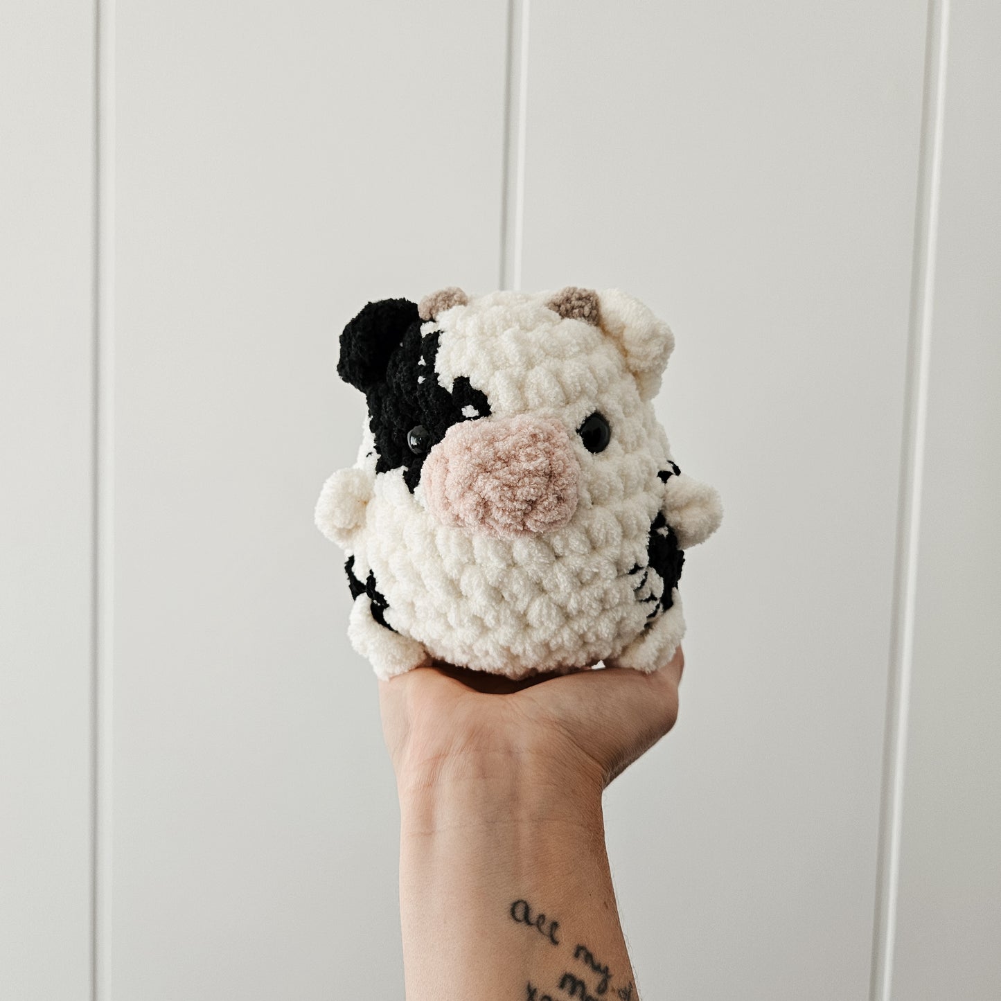 Cow Chubby Buddy (Crochet Pattern)