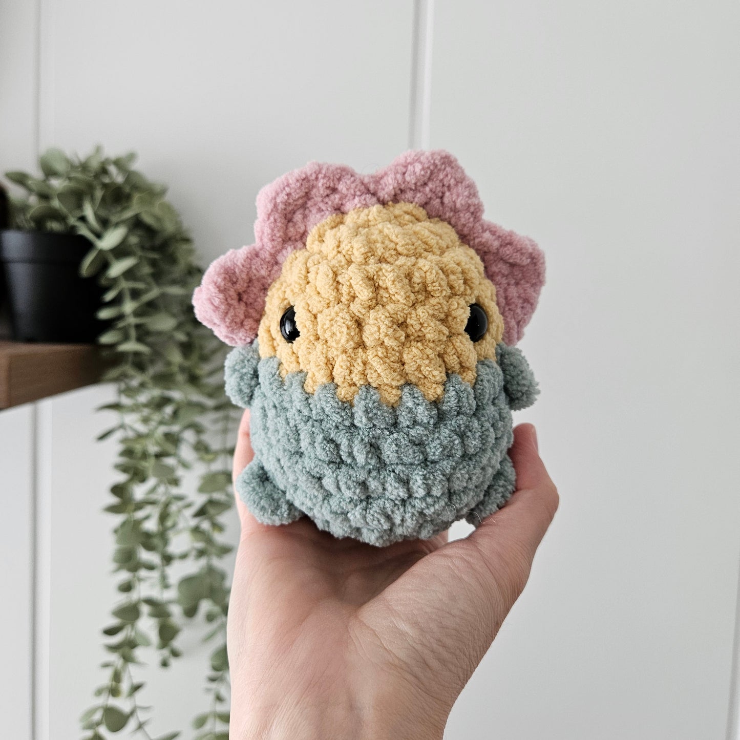 Flower Chubby Mini Buddy (Crochet Pattern)