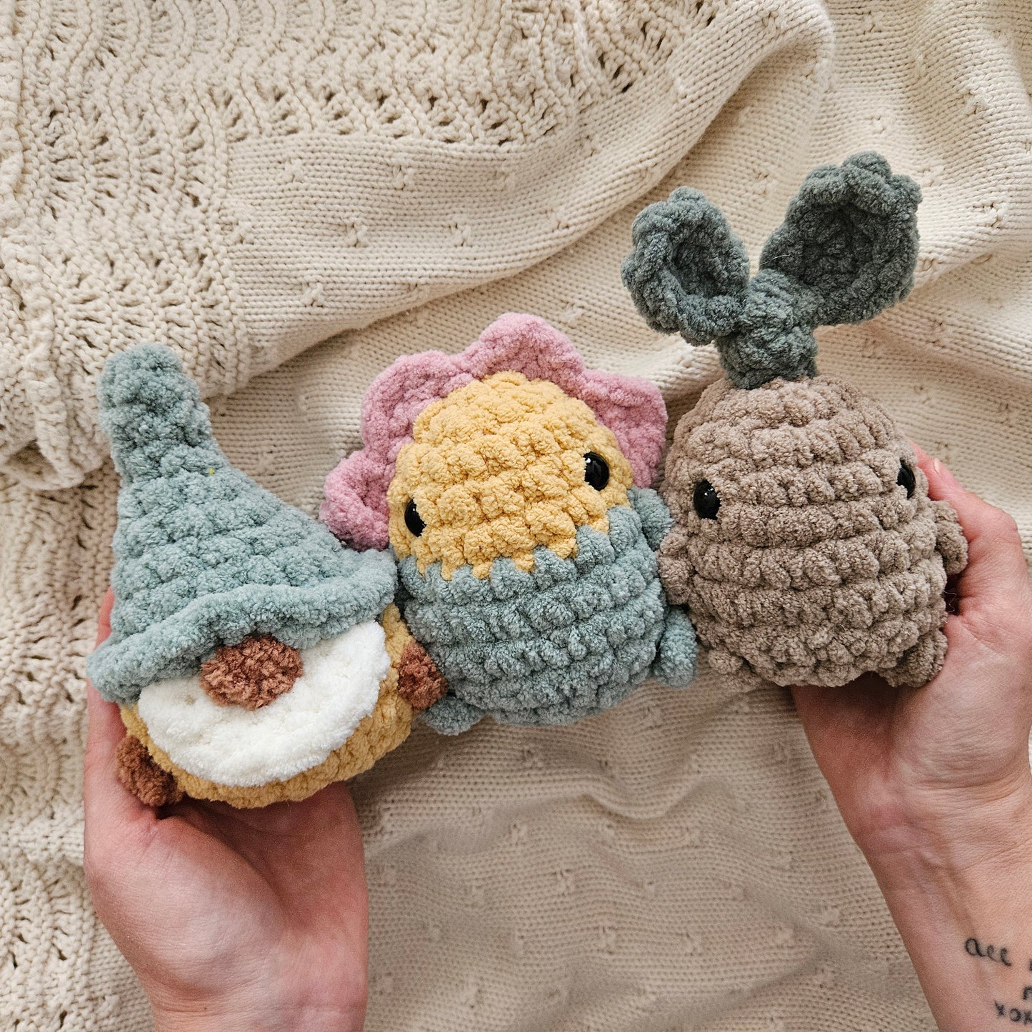 Garden Gnome Chubby Mini Buddy (Crochet Pattern)