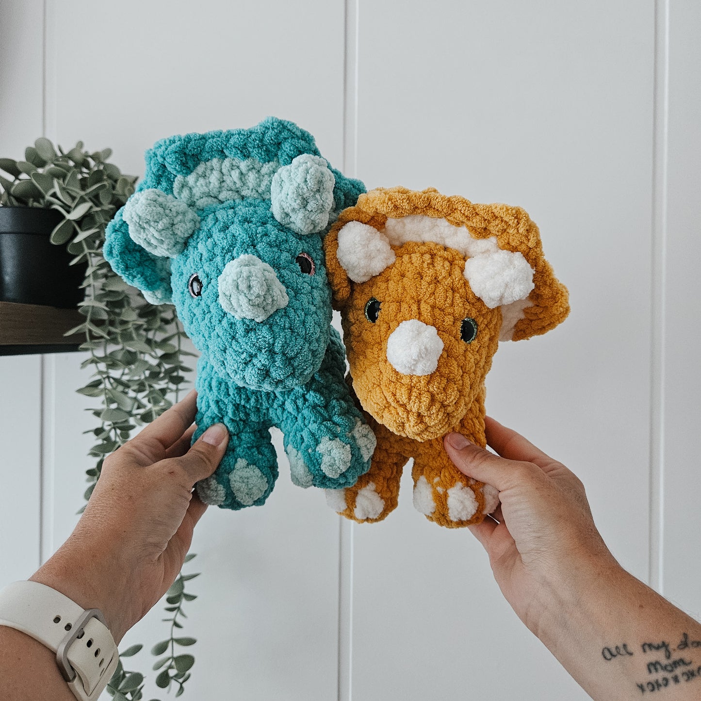 Trois the Triceratops Plushie (Crochet Pattern)