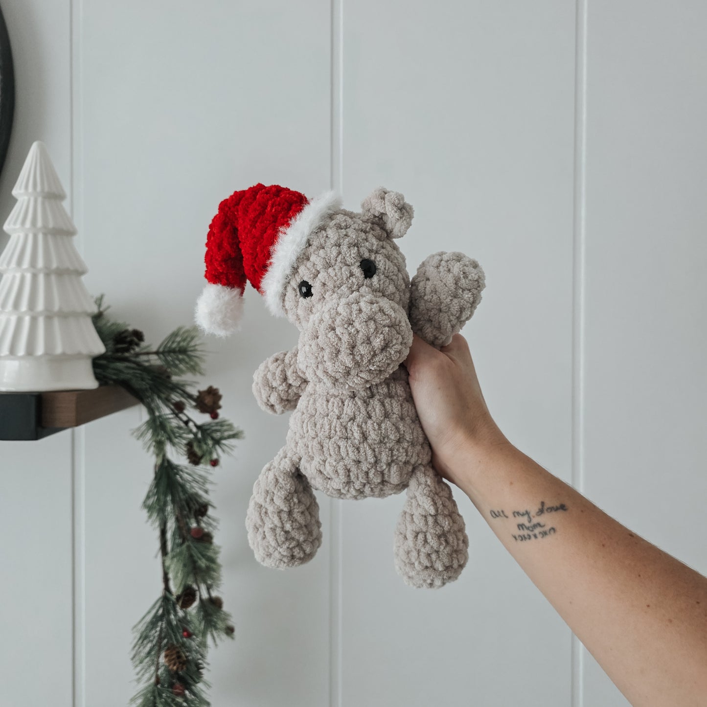 Santa Hat (Crochet Pattern)