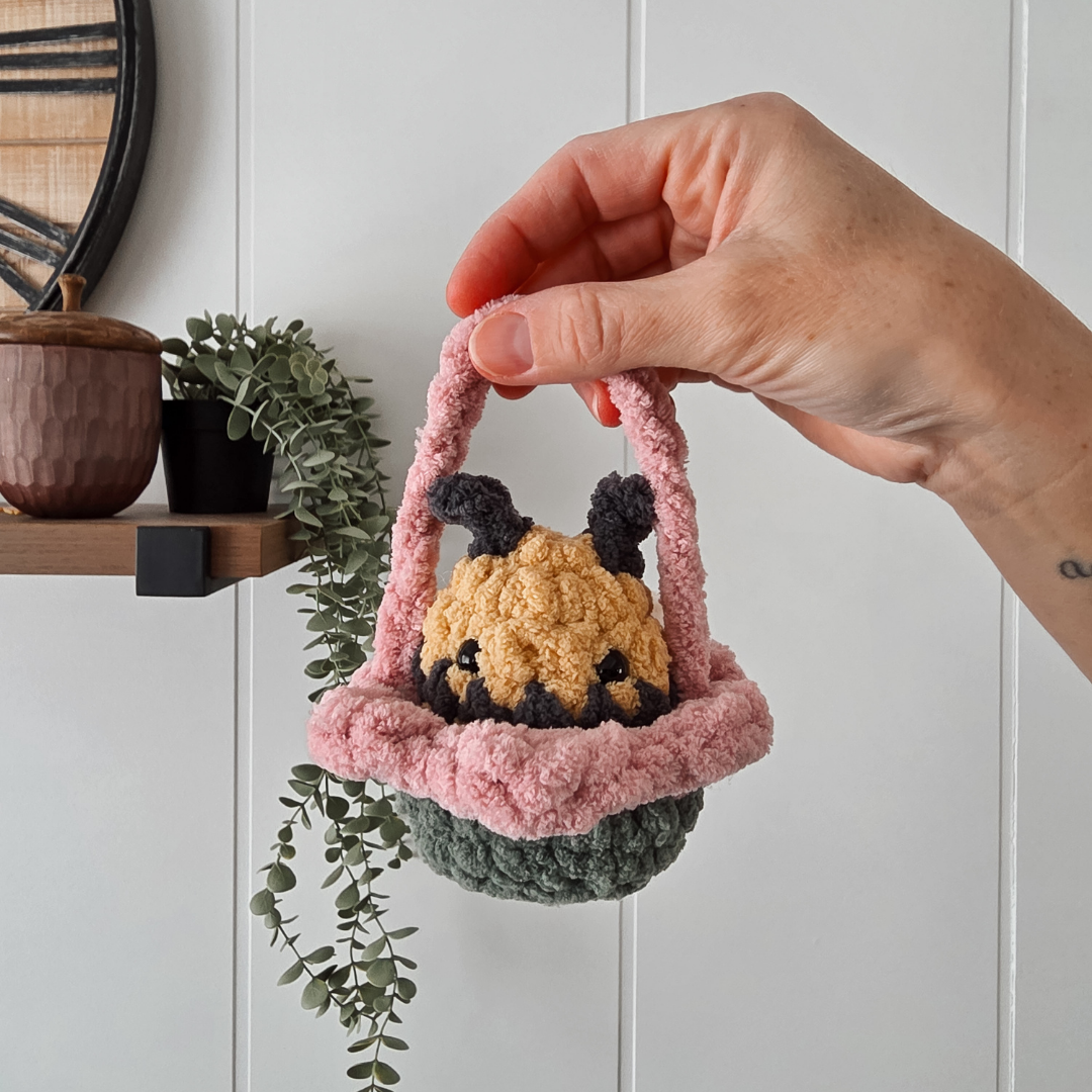 Baby Bee Buddy and Flower Basket (Crochet Pattern)