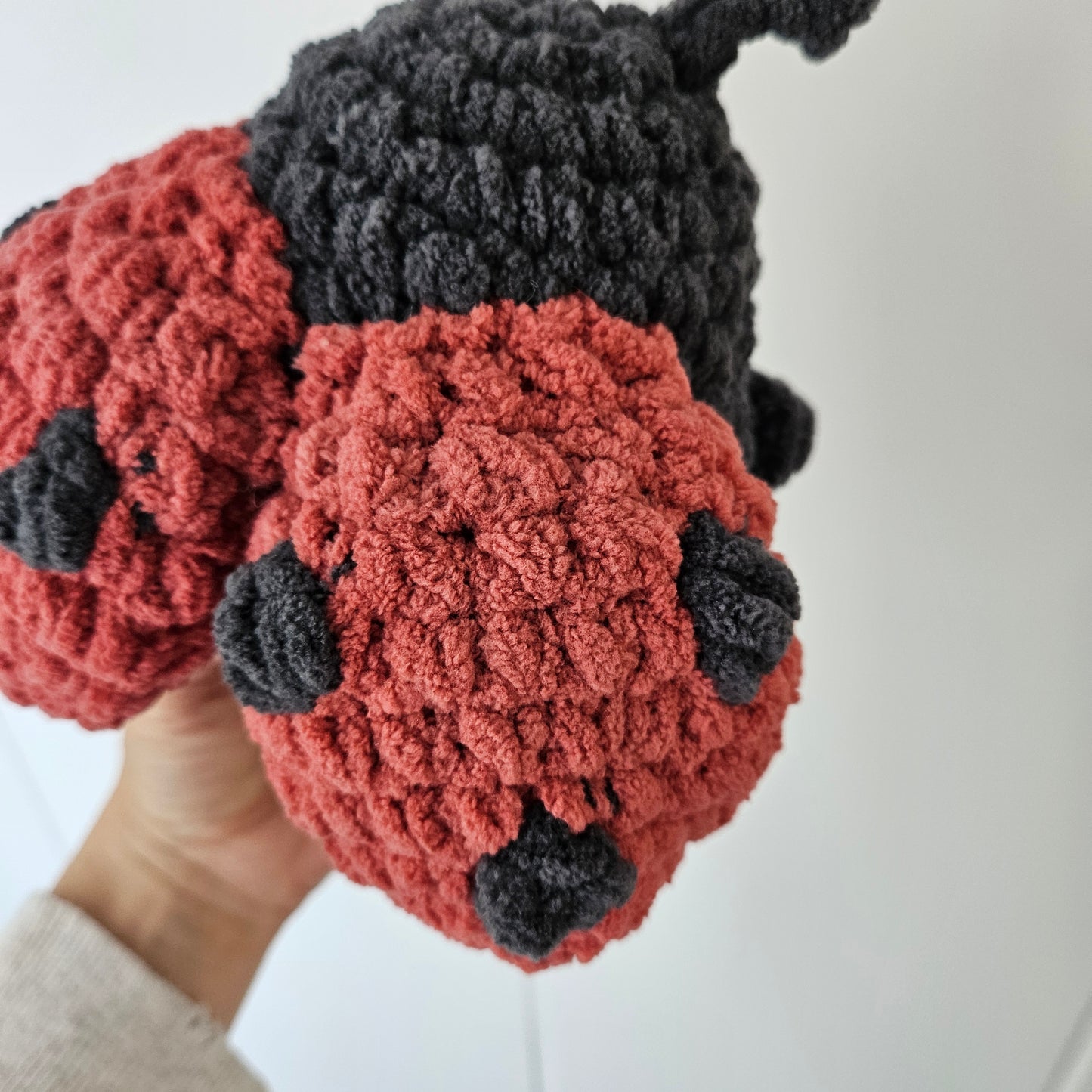 Ladybug Chubby Buddy (Crochet Pattern)