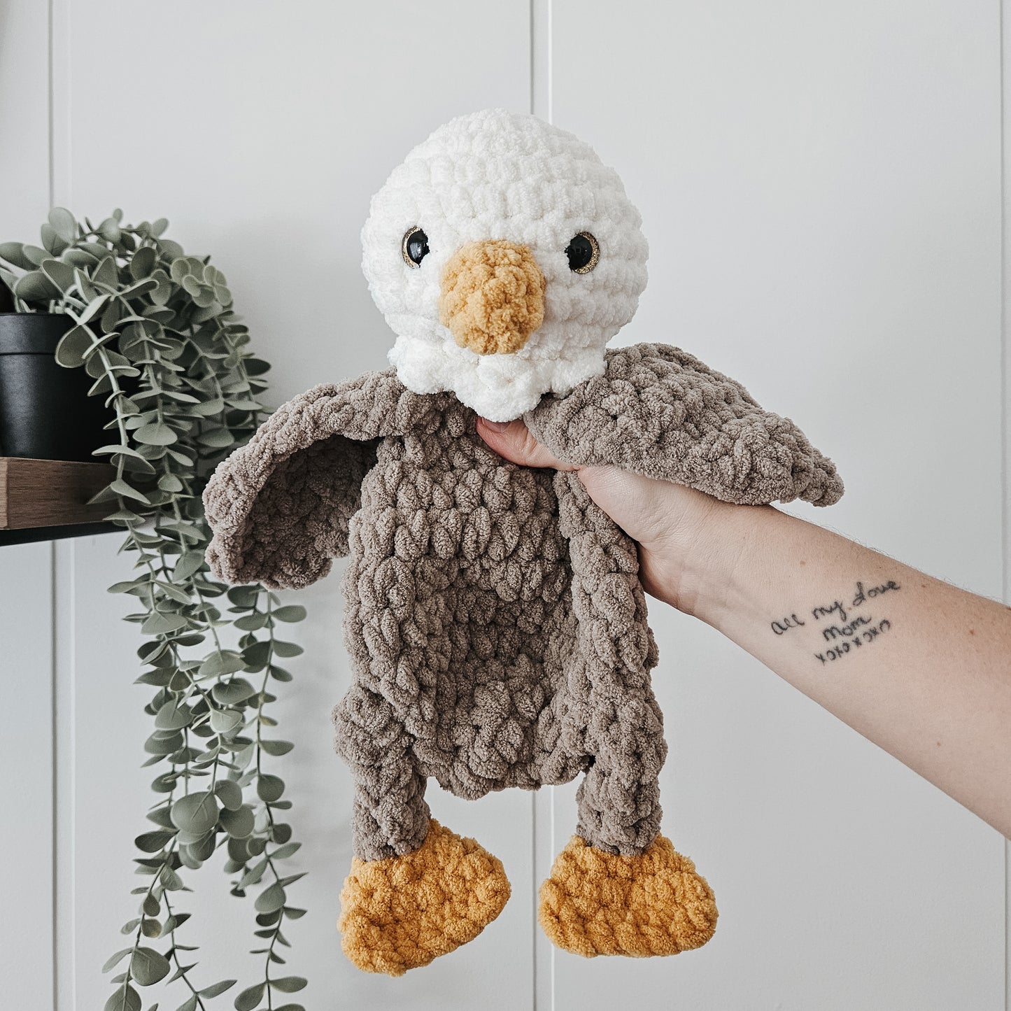 East the Eagle Snuggler (Crochet Pattern)