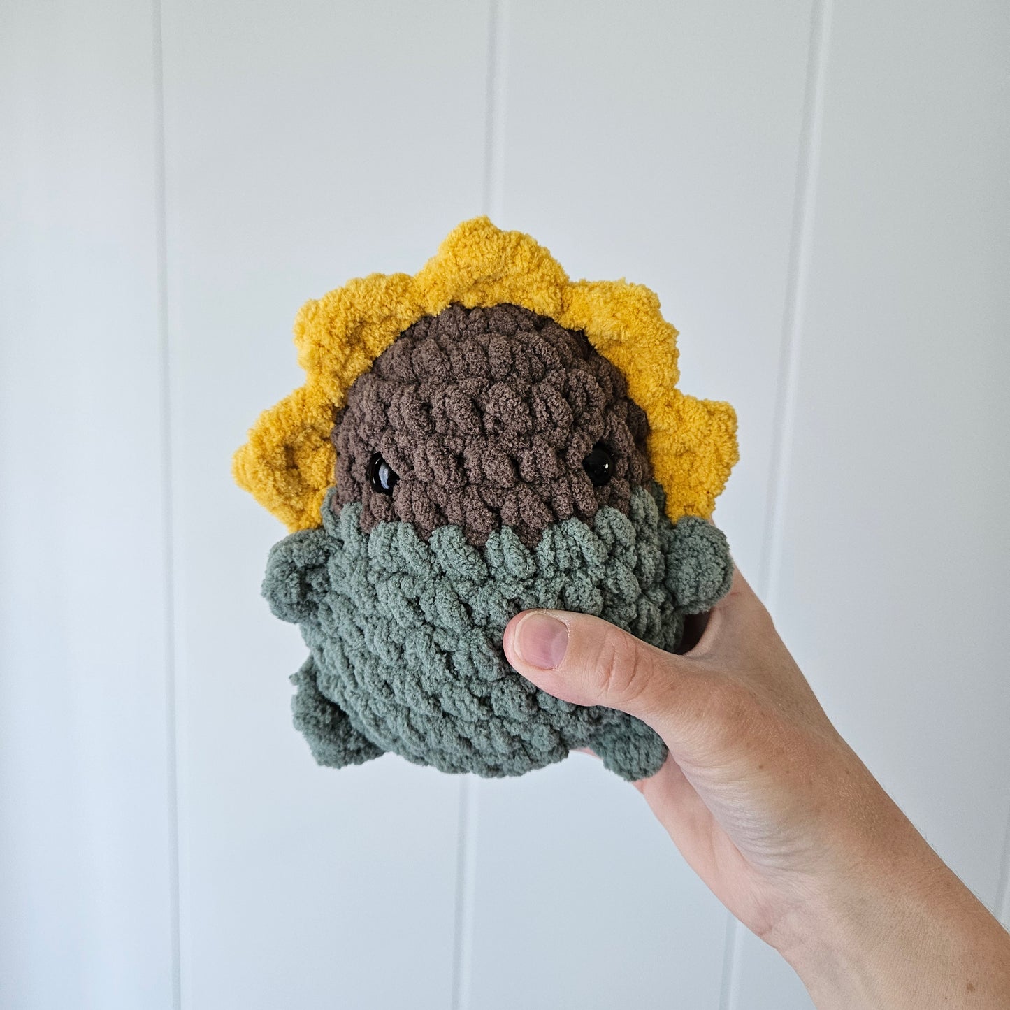 Flower Chubby Buddy (Crochet Pattern)