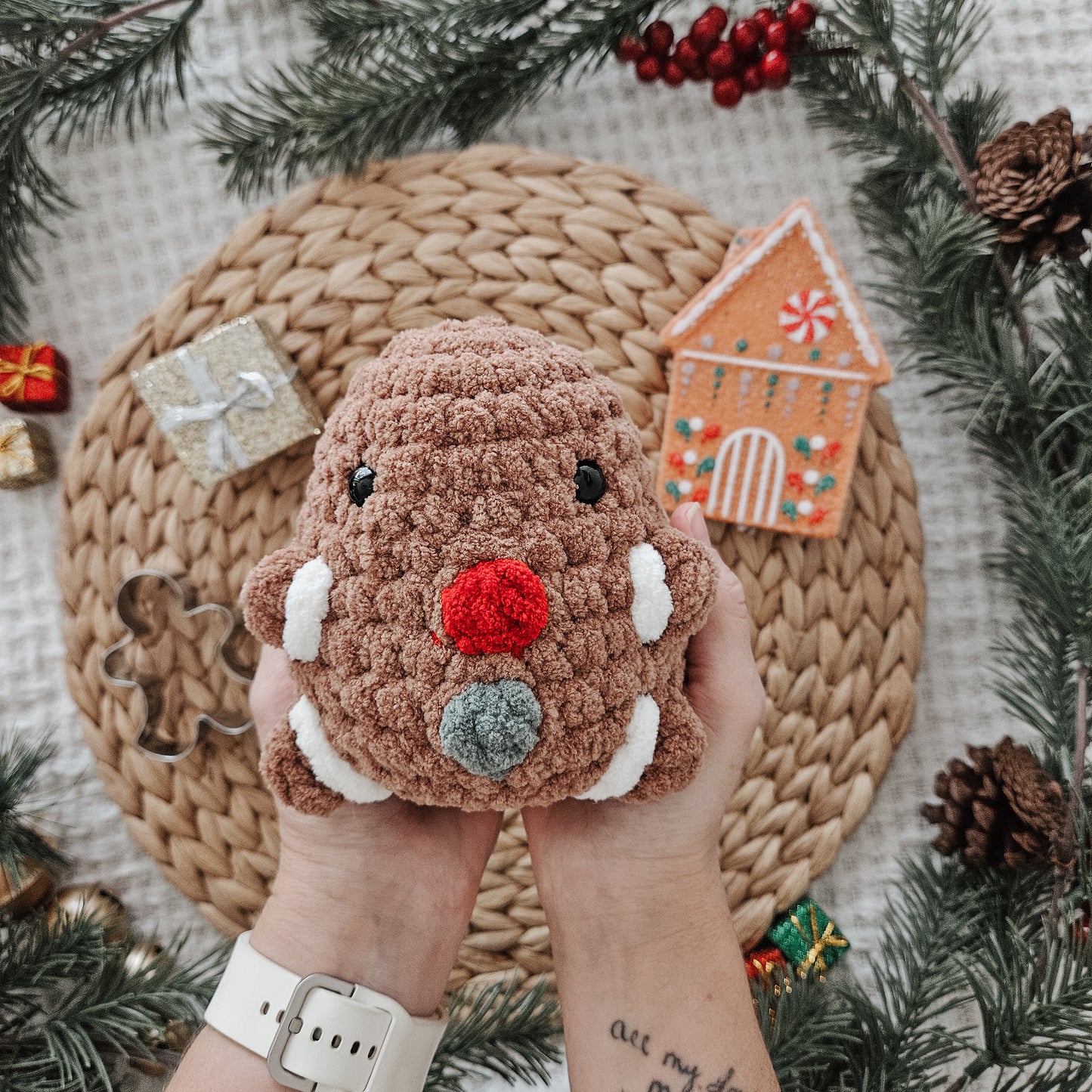 Gingerbread Chubby Buddy (Crochet Pattern)